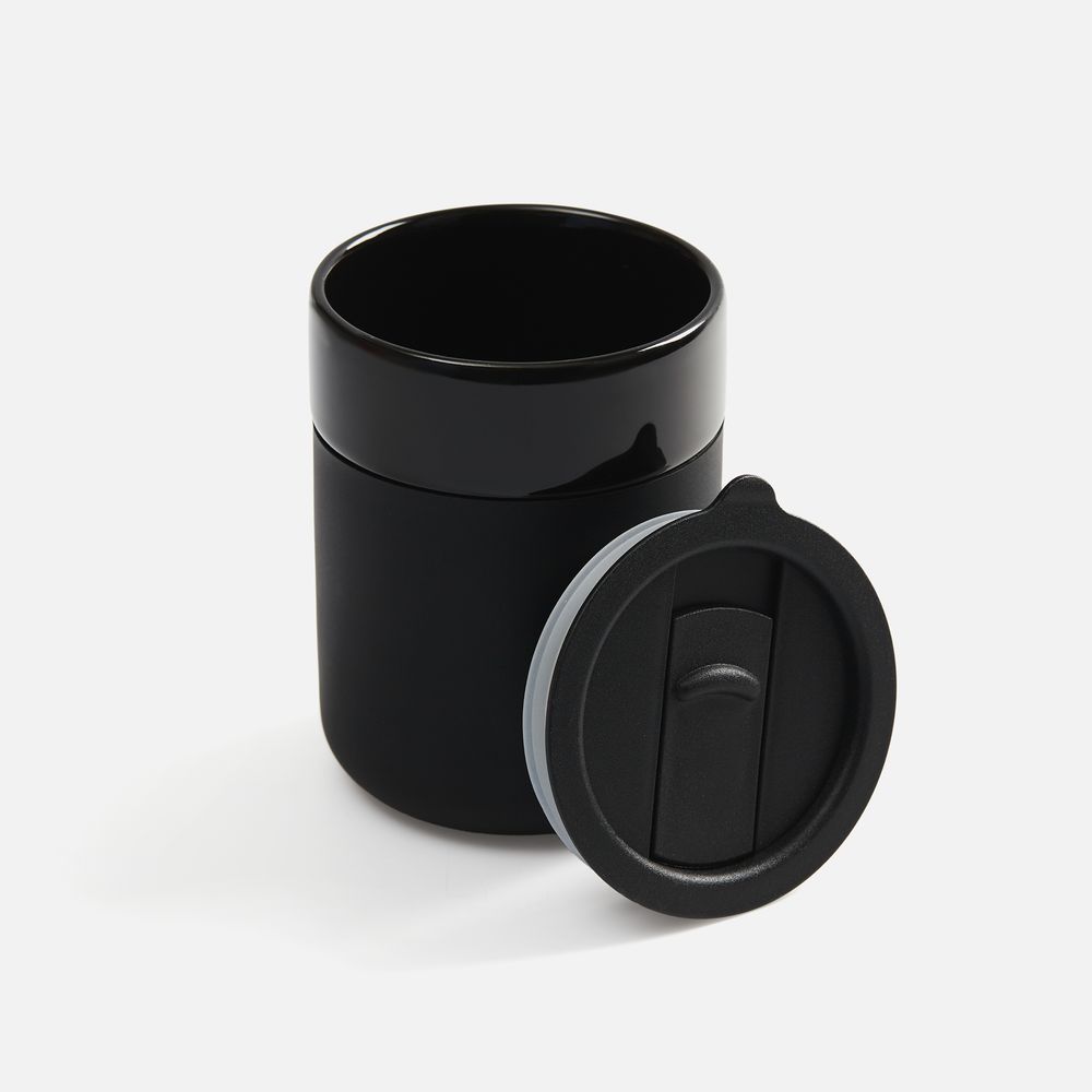 Кружка Nabo с силиконовым держателем, черная Кружка Nabo с силиконовым держателем, черная