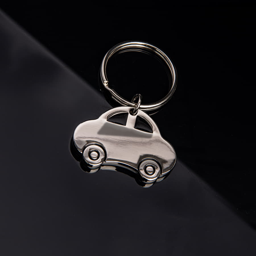 Брелок TITAN AUTO; 4,2 x 3 x 0,4 см; металл