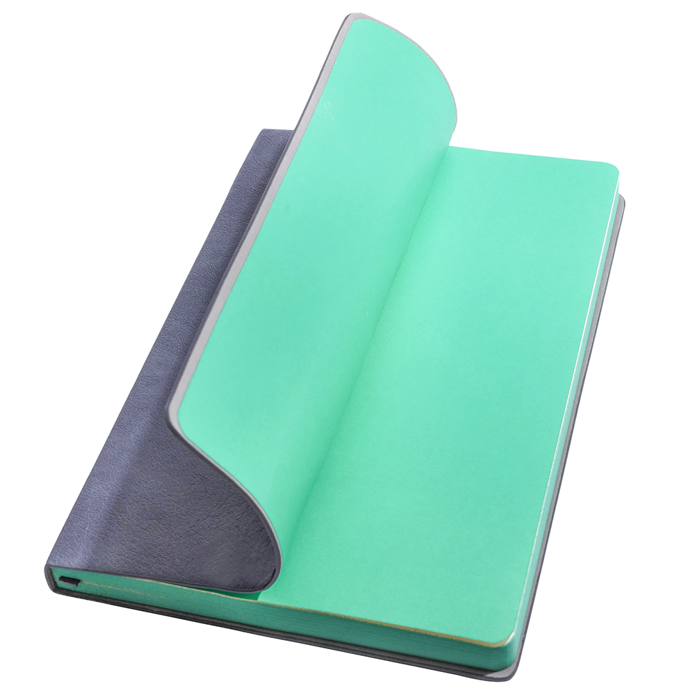 Ежедневник A5 недатированный Carisma в мягком переплёте, зеленый