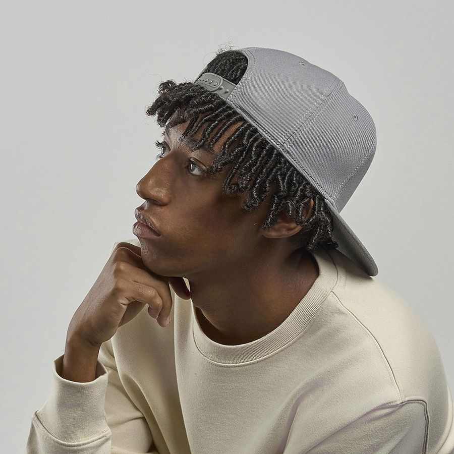 Бейсболка SNAP BACK-S, 6 клиньев, пластиковая застежка