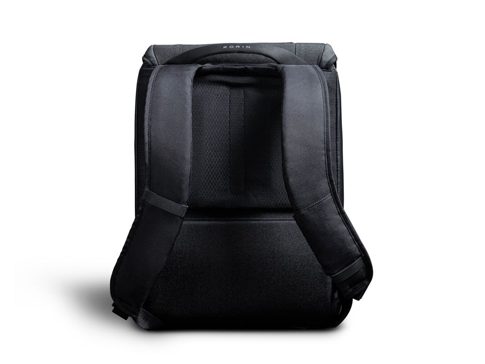 Водостойкий антикражный рюкзак Clickpack для ноутбука 15.6", черный
