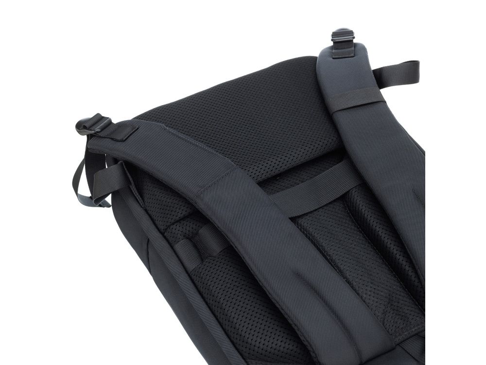 Рюкзак TORBER ВОЯЖ c отделением для ноутбука 17'', черный, полиэстер 900D, 31х17х44 см, 18 л