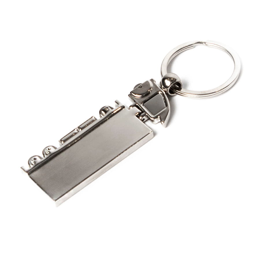 Брелок  "Грузовик"; серебристый; 10,7х2,6х0,6 см; металл