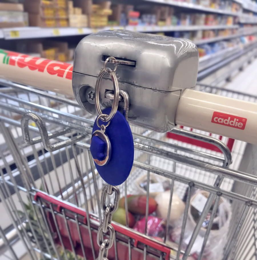 Брелок HALMAN, 11,5х5 см, белый , металл, силикон 