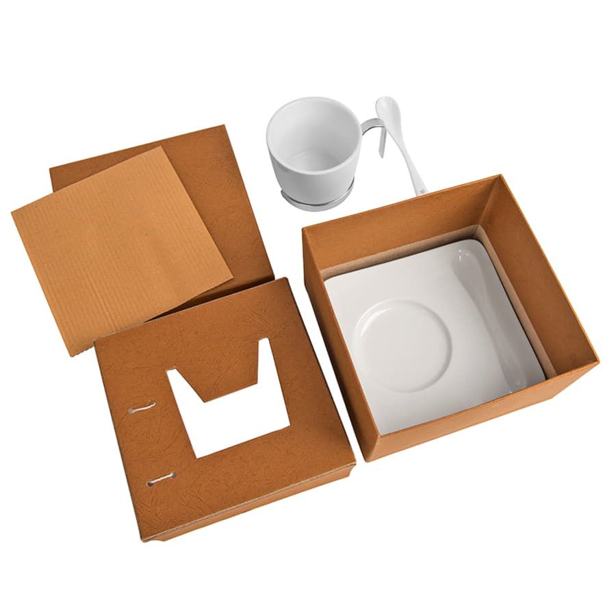 Чайная  пара  "Гармония" с ложечкой в подарочной упаковке