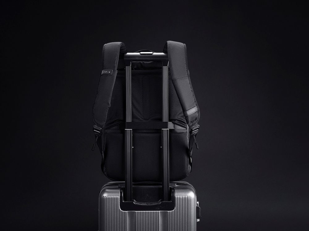 Водостойкий антикражный рюкзак Clickpack для ноутбука 15.6", черный