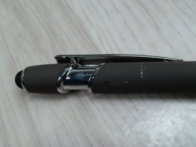 Ручка металлическая soft-touch шариковая со стилусом «Sway», серый/серебристый (P)