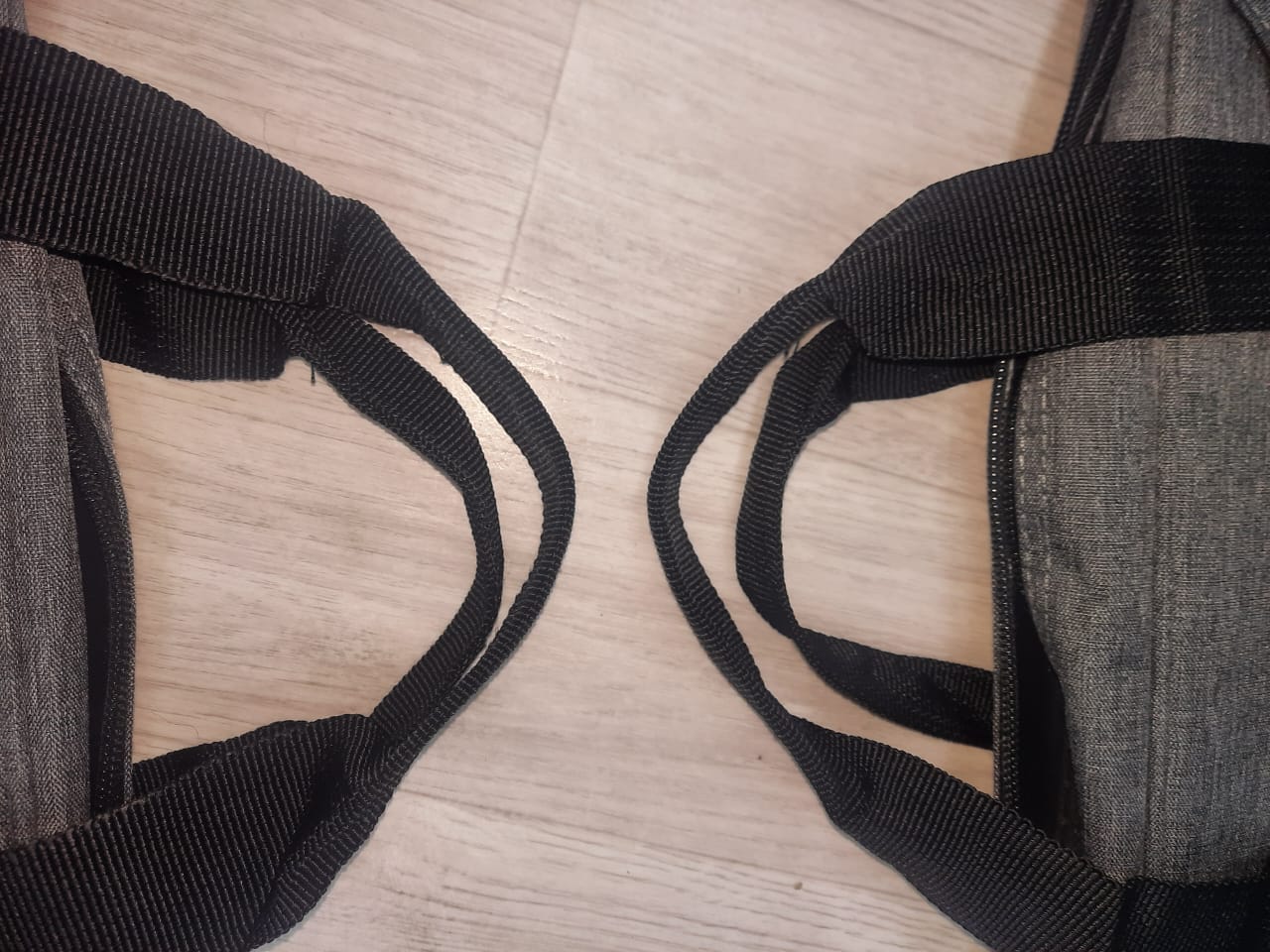 Сумка для ноутбука Wing с вертикальным наружным карманом, серый (Р)