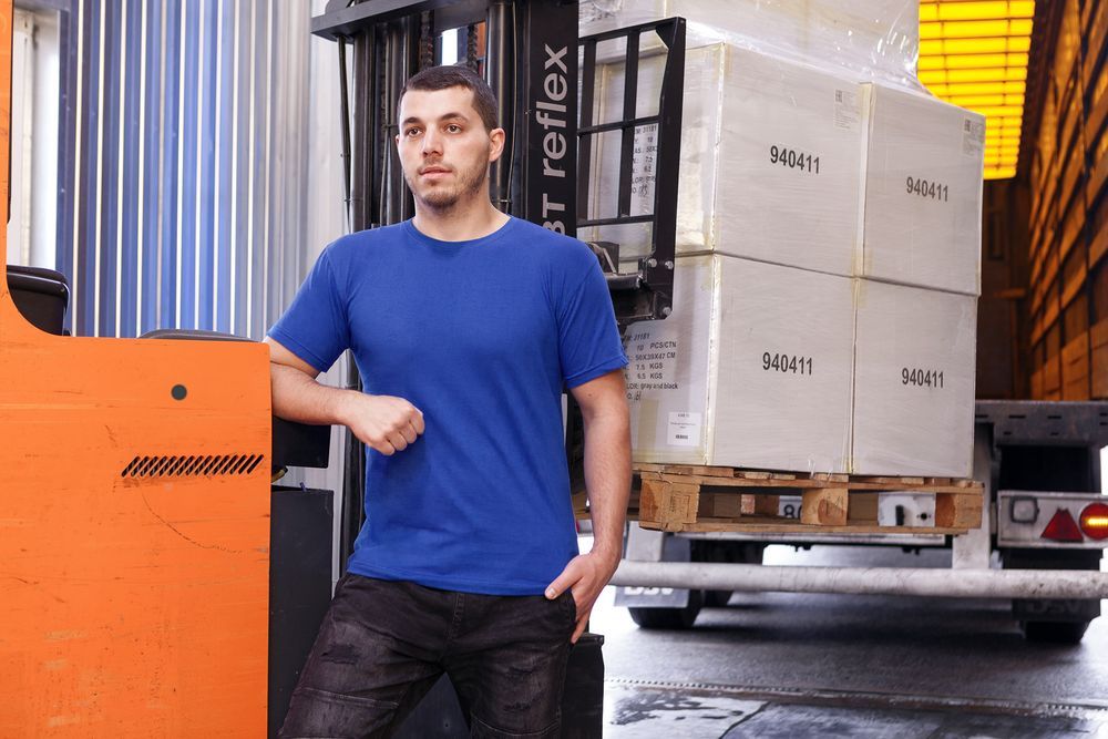 Футболка унисекс T-Bolka 180, темно-синяя, размер XS